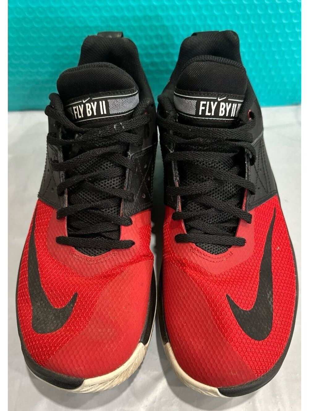 Nike fly by ll basketball shoes size 9